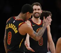 九博娱乐入口-布鲁克林篮网训练开放日；今晚手感冰凉引欢呼；英超在即；控场能力受关注的简单介绍